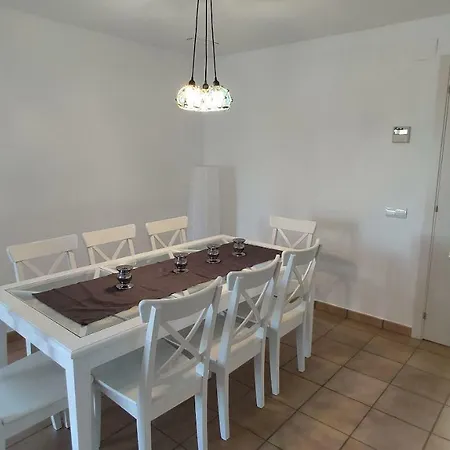 Moderna Cerca De La Playa Almadrava Villa